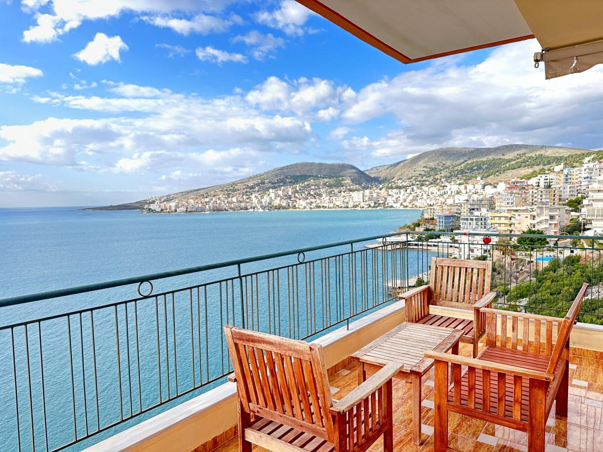Design Sea View Apartment Sarandë 外观 照片