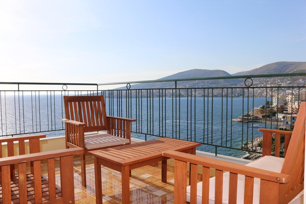 Design Sea View Apartment Sarandë 外观 照片